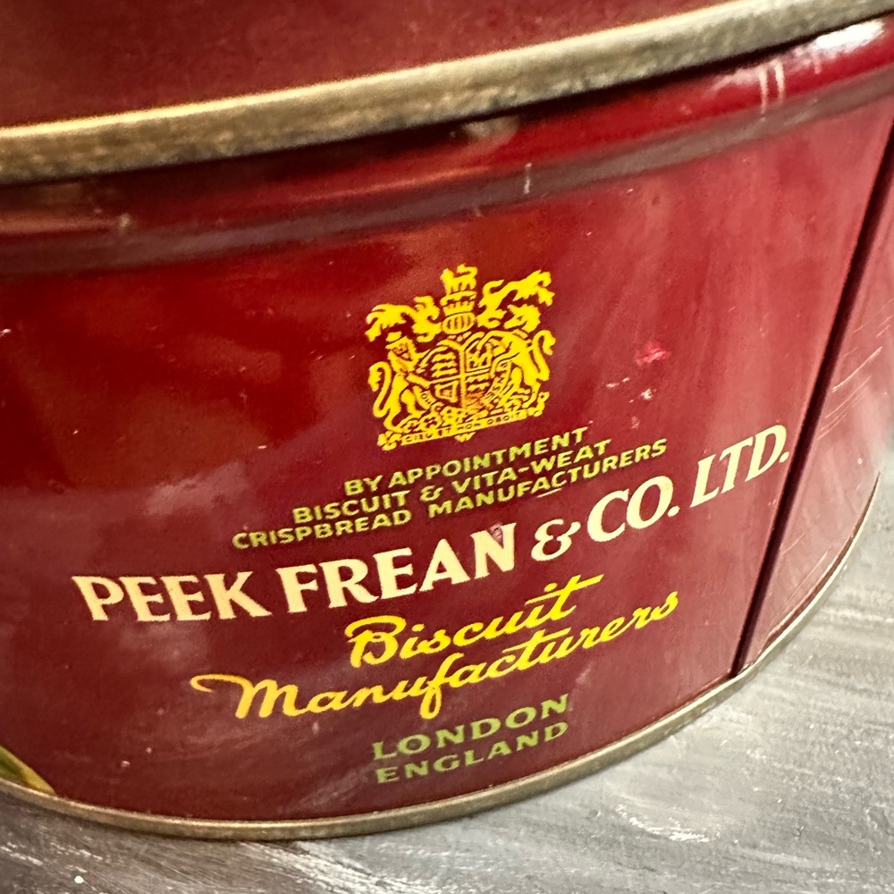 Vintage Peek Frean & co LTD orchid biscuit manufacturers tin London - Picture 3 of 9
